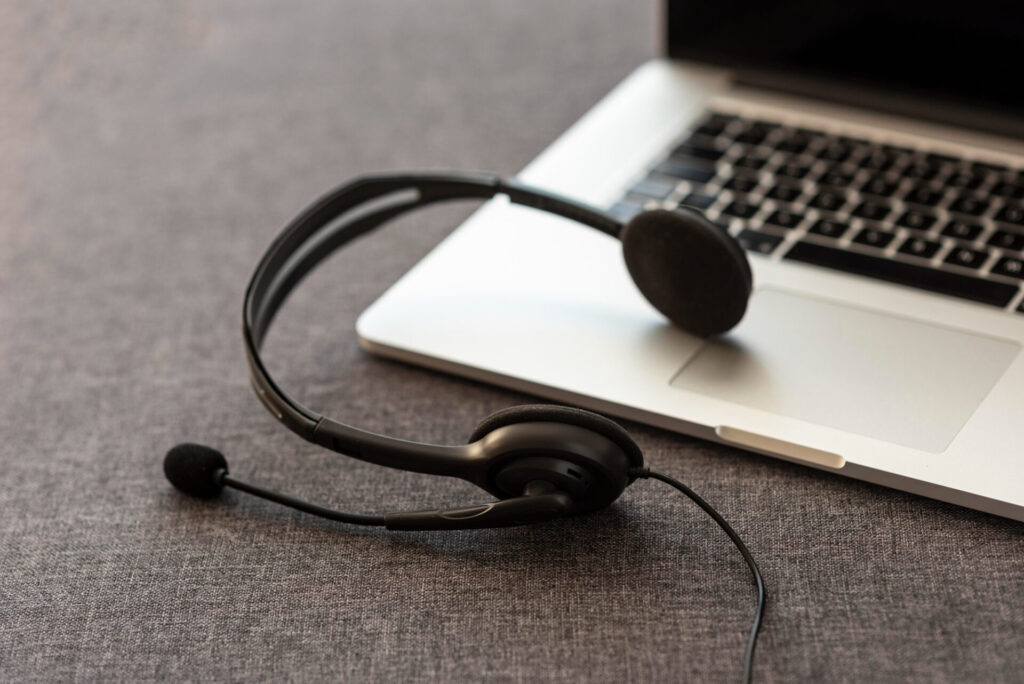 Casque audio et ordinateur portable